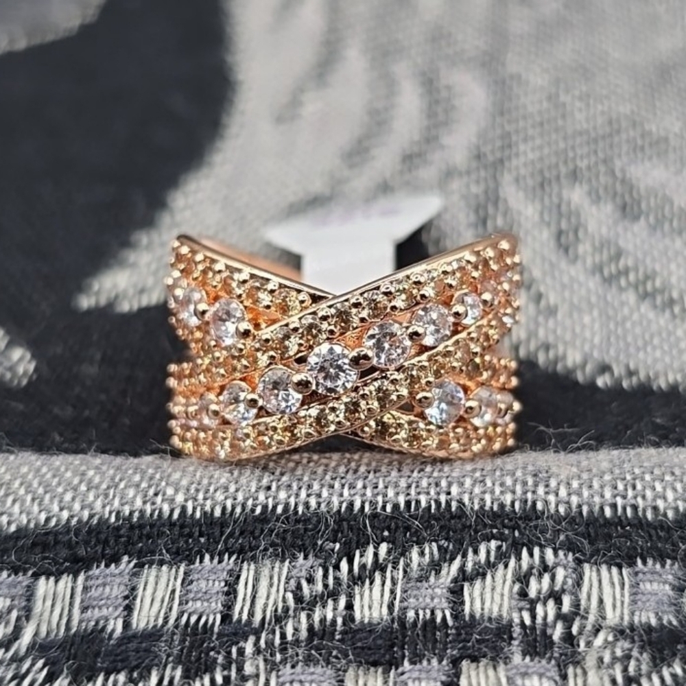 Bomb Party Diamond Cubic Zirconia Ring 9 Rose Gold Plating "All I Heart About"